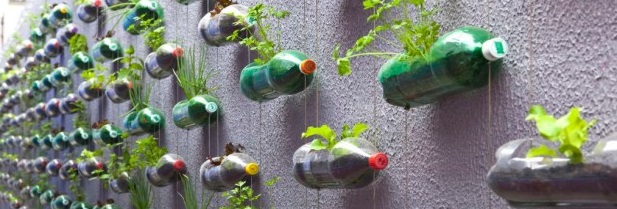 Recycled paper made by hand, sheet by sheet